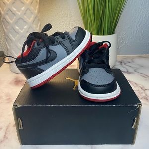 Jordan 1 Low